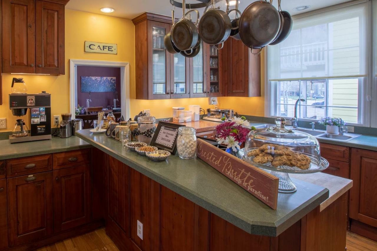 Purple Mountain Bed & Breakfast & Spa Crested Butte Buitenkant foto